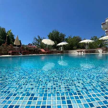 Apart-hotel Oeldeniz Mmoonstr 3*