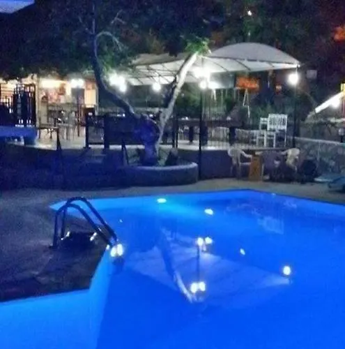 Oeldeniz Mmoonstr 公寓式酒店